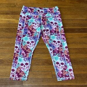 Constantly Varied Gear CVG Tropiskull Capri Leggings, Medium